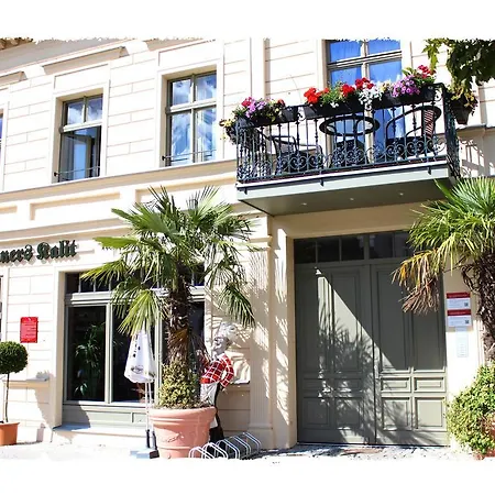 Hotel Grambauers Kalit 3*
